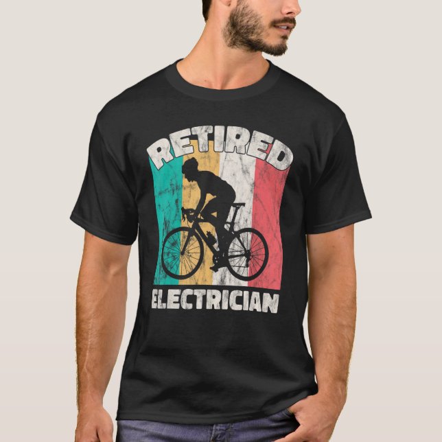 T-shirt Électricien retraité (Devant)