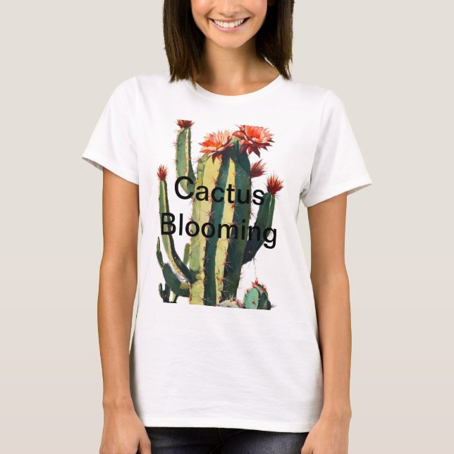 T-shirt Elégance du désert : Cactus en fleurs (Devant)