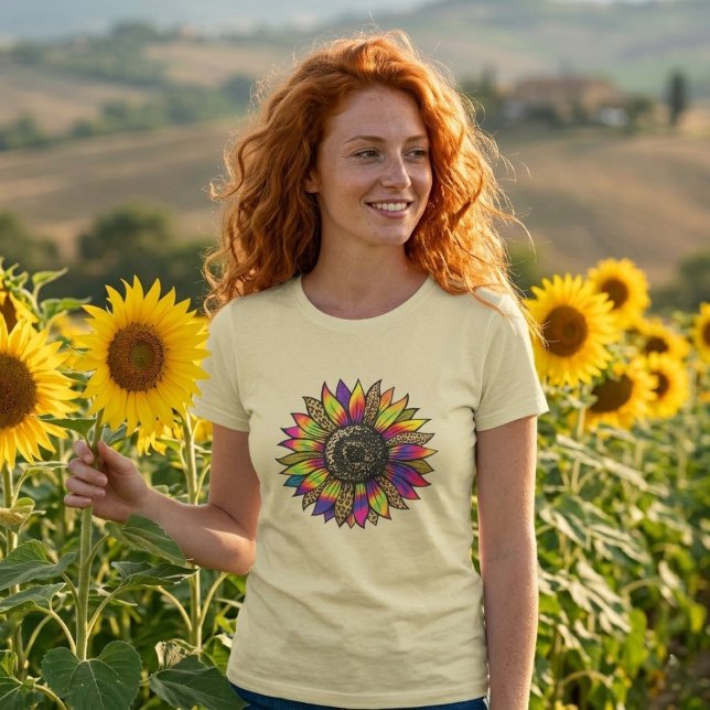 T-shirt élégant à manches courtes pour femmes à mo (Créateur téléchargé)