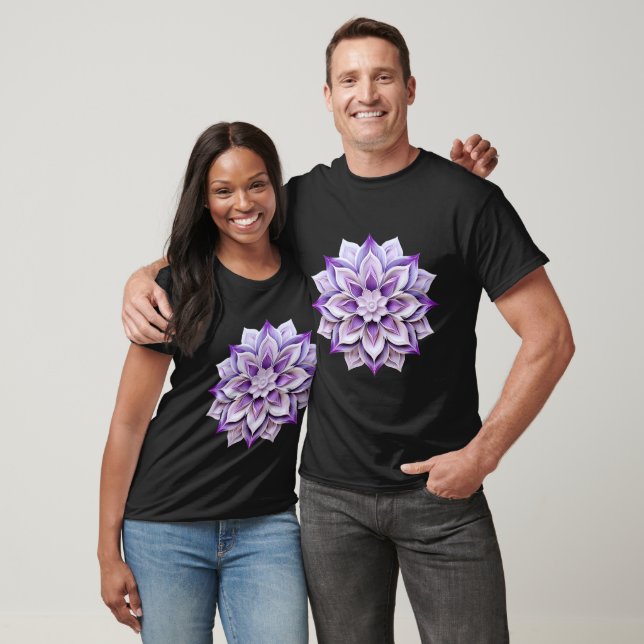 T-shirt Élégant Mandala Floral Violet - Fleur complexe (Unisexe)