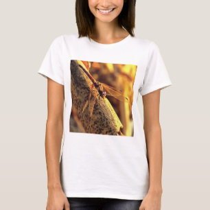 T-shirt Elégant rouge Dessin de libellule Insect Art