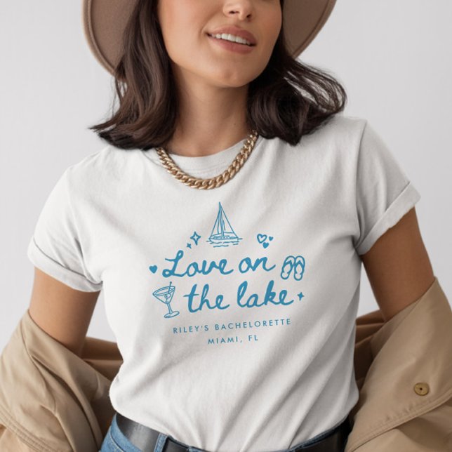 T-shirt Élégant Script "L'amour sur le lac" Enterrement de (Créateur téléchargé)