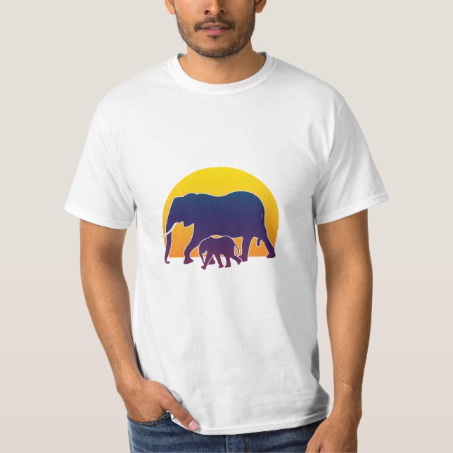 T-shirt Éléphants du coucher de soleil (Devant)
