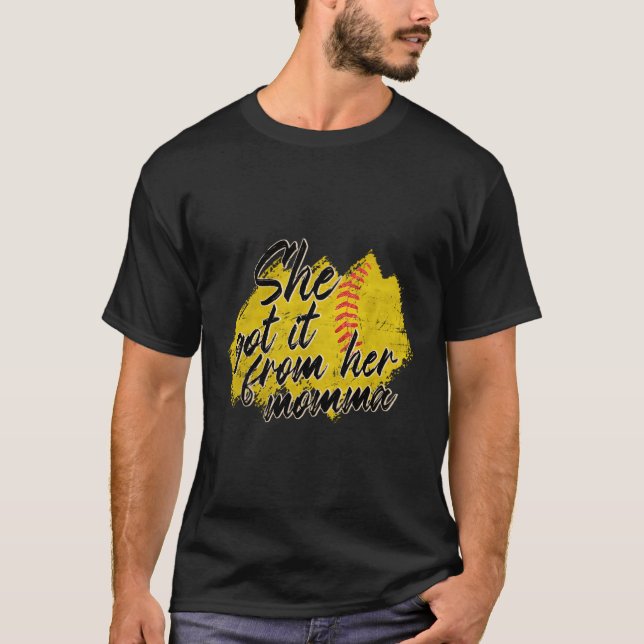 T-shirt Elle L'A Obtenu De Sa Maman Sotball Mère Day Mam (Devant)