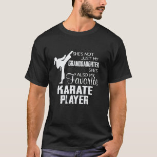 T-shirt Elle N Est Pas Juste Ma Petite-Fille Karatéka