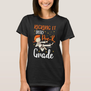T-shirt elle pratique le tae kwon do pré-maternelle fille