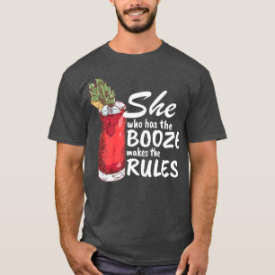 T-shirt Elle Qui A Le Booze Fait Le Bartender Du Règlement