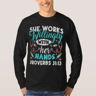 T-shirt Elle Travaille Avec Volonté Avec Ses Proverbes Mai
