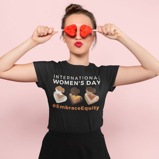 T-shirt Embrace Equity International Women's Day 2023 (Créateur téléchargé)