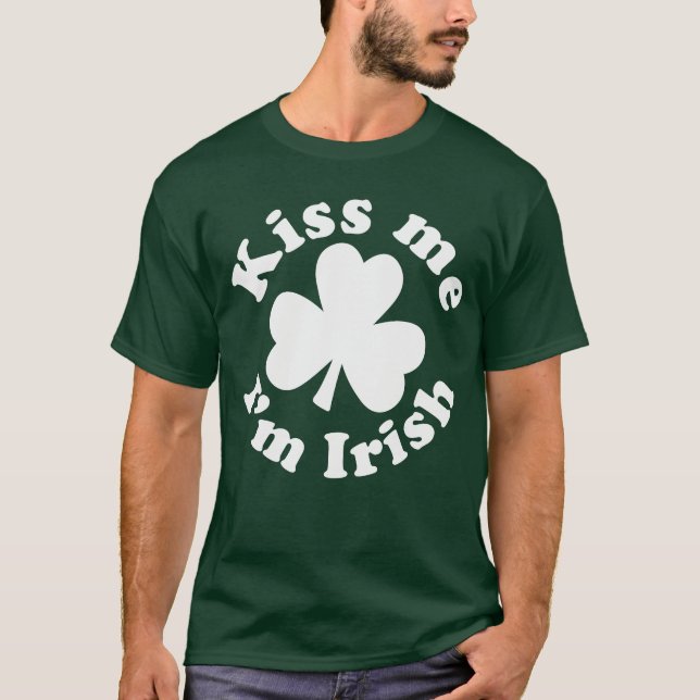 T-shirt Embrasse-moi Je suis irlandais (Devant)