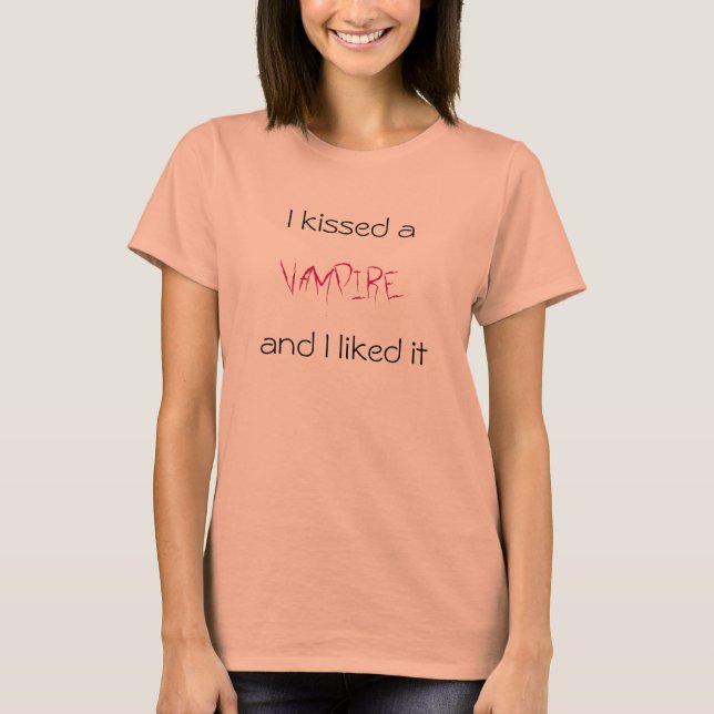 T-shirt embrassé un vamp (Devant)