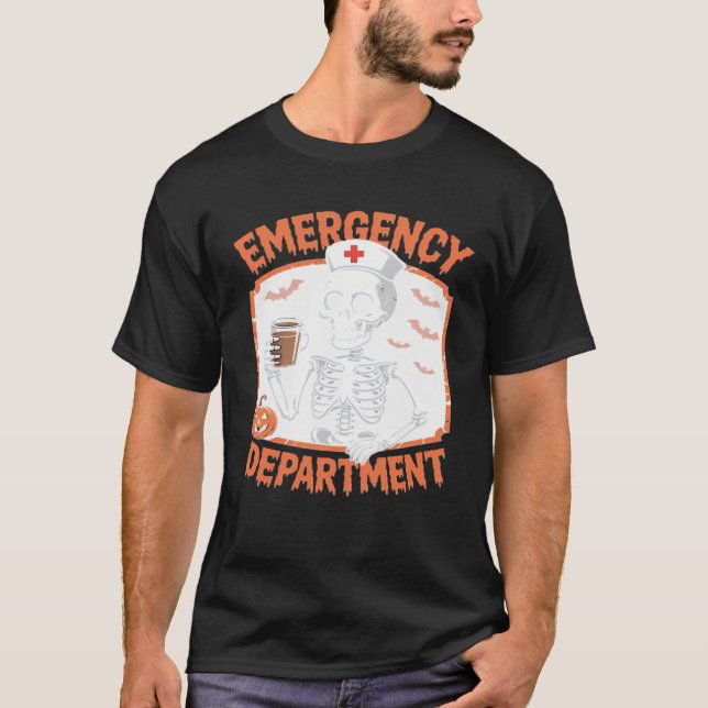 T-shirt Emergency Department Funny Halloween Nurse Essenti (Devant)