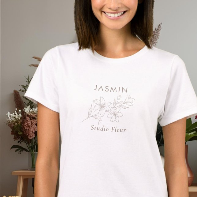 T-shirt Employé floral élégant pour petite entreprise (Créateur téléchargé)