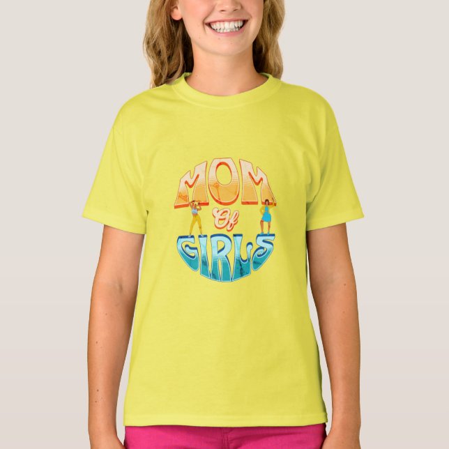 T-shirt "Empowering Girls Everywhere: Mom of Girls Dance T (Devant)
