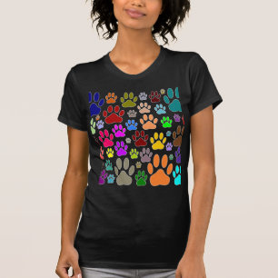 T-shirt Empreintes de pattes de chien partout sur les patt