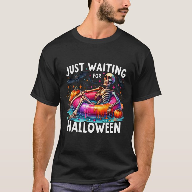 T-shirt En Attente D'Halloween 1 (Devant)