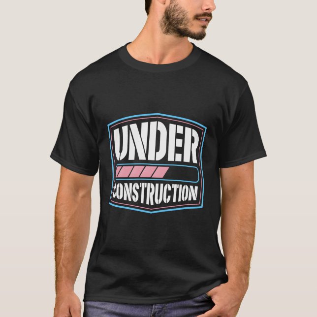 T-shirt En construction Transgenre Pride Transied (Devant)