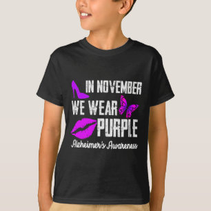 T-shirt En novembre, nous portons les lauréats de Purple H