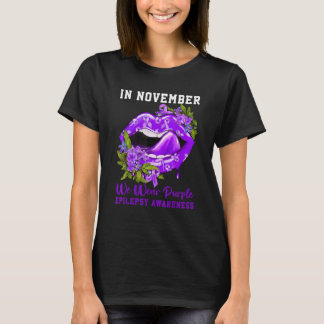 T-shirt En Novembre, Nous Portons Une Sensibilisation À L'