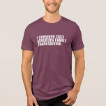 T-shirt En Tri-matière Amusante famille personnalisée Thanksgiving<br><div class="desc">Vous méritez une chemise pour commémorer votre survie de la famille Thanksgiving. Ce drôle de t-shirt coordonne avec la collection Lea Delaveris Design Modern Thanksgiving. Customisez-le avec l'année et vos noms de famille. Fait un grand cadeau drôle pour les membres les plus récents de la famille, comme un fiancé, un...</div>