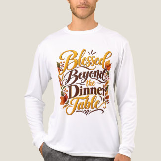T-shirt En Tri-matière Béni au-delà de la table de dîner