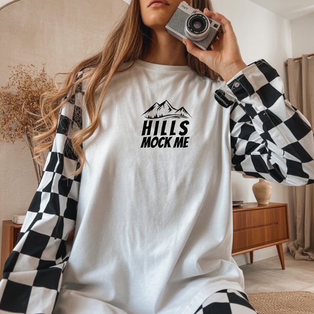 T-shirt En Tri-matière Bike Girl Irony black mountain (This women's biking shirt combines eye-catching typography with a sleek, minimalist aesthetic.)