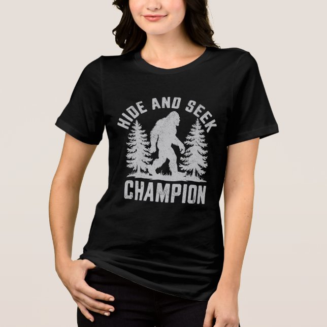 T-shirt En Tri-matière Cacher et chercher Champion - Bigfoot (Recto)