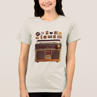 T-SHIRT  EN TRI-MATIÈRE CAMISETA CON DISEÑO RADIO CASSETTE VINTAGE