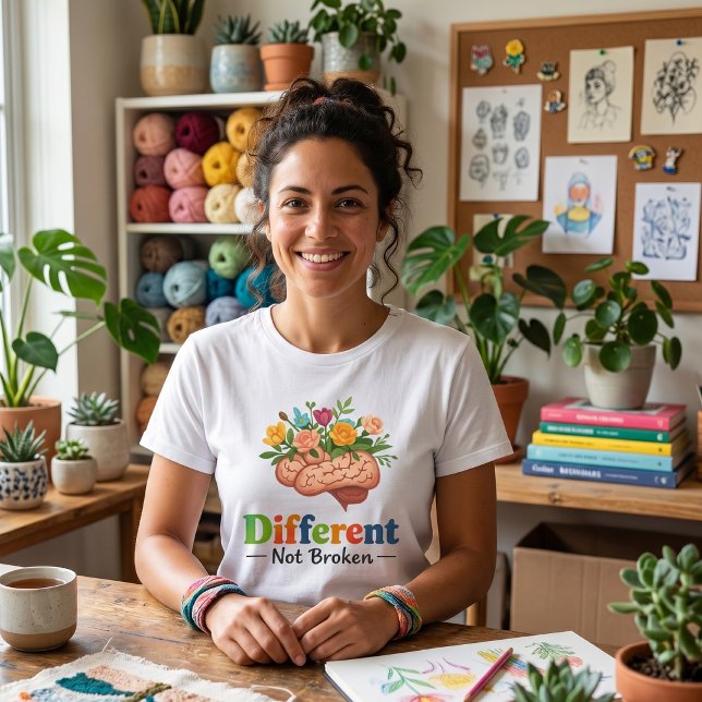 T-shirt En Tri-matière Cerveau floral différent et non cassé : Neurodiver (Créateur téléchargé)