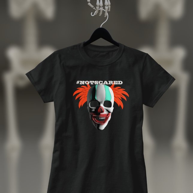 T-shirt En Tri-matière Clown crâne éffrayant drôle Halloween Déplaisant (Are you a brave soul or do you quiver at the thought of sinister clowns? I'm not scared. Are you?)