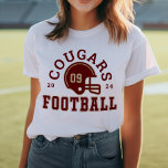 T-shirt En Tri-matière Coutume Football Maman Red et Gold Team<br><div class="desc">T-shirt de football avant et arrière personnalisées pour maman - montré en Design blanc pour maman de football dispose d'un casque de football avec texte sportif qui peut être customisé pour le nom de l'équipe, le nom de famille du fils, et son numéro de maillot. Des couleurs dorées et rouge...</div>