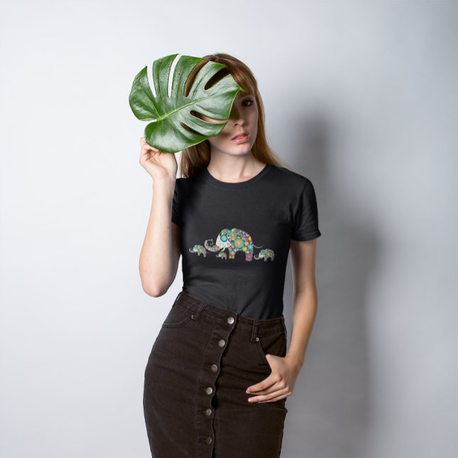 T-shirt En Tri-matière Famille d'éléphants colorés rétro (Créateur téléchargé)