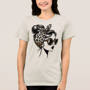 T-shirt En Tri-matière Femme au chignon désordonné avec bandana imprimé l