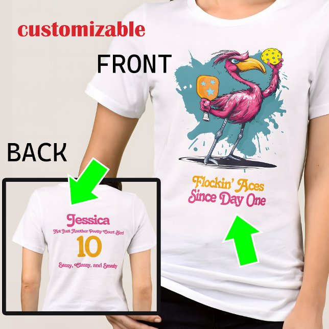 T-shirt En Tri-matière Funky Flamant rose Pickleball (Cute flamingo pickleball t shirt with customizable text on both sides)