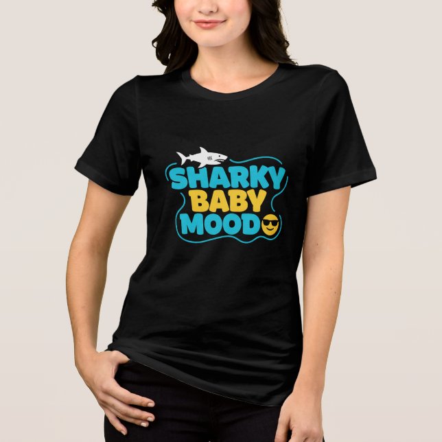 T-SHIRT  EN TRI-MATIÈRE HUMEUR DE BÉBÉ REQUIN (Recto)