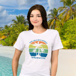 T-shirt En Tri-matière Ile tropicale sur mesure Palmiers Femmes<br><div class="desc">Ces t-shirts de plage tropicale personnalisés cool, sont ornés de 3 palmiers, encadrés d'un ciel bleu et orange, agrémentés de jaune et de vert sur la côte. Customisez pour un séjour en famille de tee - shirts pour votre escapade sur la côte ce printemps, vacances d'été ou de croisière sur...</div>
