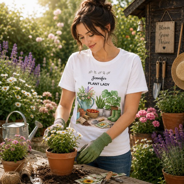 T-shirt En Tri-matière Jardin personnalisé mignon de Plant Lady (Personalized cute Plant Lady garden Tri-Blend Shirt. For plant lovers and garden lovers.)