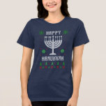 T-shirt En Tri-matière Joyeux Hanoukka Menorah Sweater<br><div class="desc">Ce design de vacances présente le texte "Happy Hanoukka" avec des dabs de licorne agrémentés de flocons de neige et de pins dans un style de pull moche. Parfait pour les soirées Hanoukka Ugly Sweater. #hanoukka #fêtes #saisonnières #festivités #modernes #mode #mode #mode #mode #mode #mode #style #design #design #designer #tendance...</div>