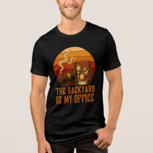 T-shirt En Tri-matière La cour est mon bureau Funny Whiskey Cigare