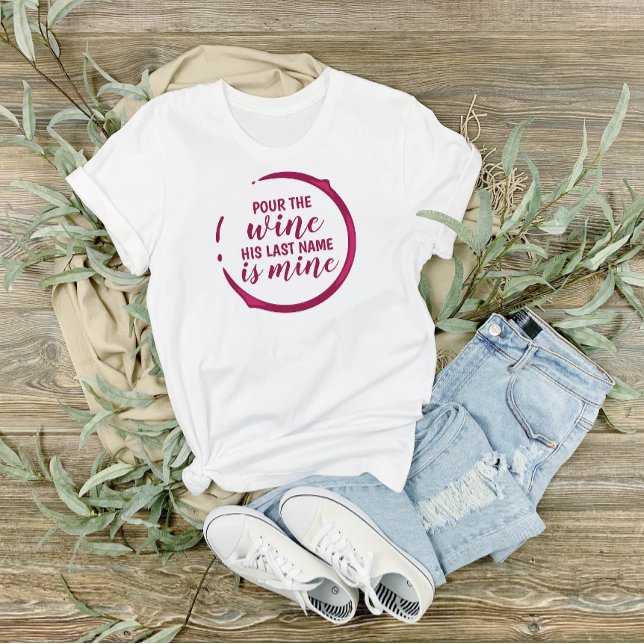 T-shirt En Tri-matière Mariée au thème vin (Wine-themed Bride T-shirt)