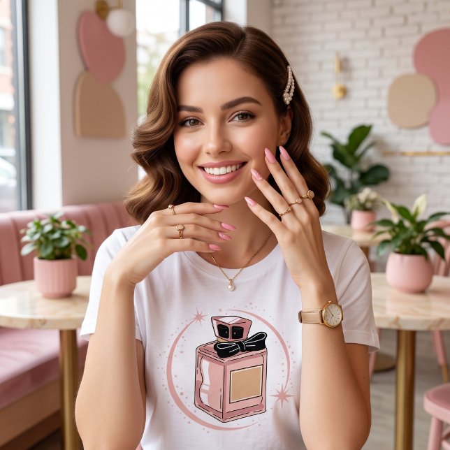 T-shirt En Tri-matière Parfum (Créateur téléchargé)