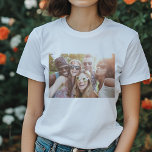 T-shirt En Tri-matière Photo personnalisée Famille d'amis<br><div class="desc">Créez un garde-robe unique et utile avec cette chemise Tri-Blend personnalisée Amis et Famille. Customisez facilement ce design avec votre photo préférée, ce qui le rend parfait pour célébrer des moments spéciaux avec des êtres chers. Le tissu tri-mélangé doux assure confort tout en présentant vos souvenirs de manière élégante et...</div>