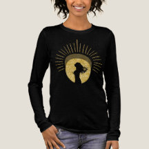 Silhouette de Déesse Céleste dans l'Art d'Aura Dor