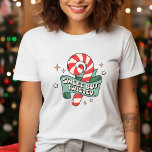 T-shirt En Tri-matière Sucre de canne rétro doux mais tordu Noël<br><div class="desc">Sweet But Twisted Retro Sucre de canne de Noël Typographie Festive Holiday Tri-Blend Shirt présente le texte "Sweet but tordu" dans la typographie de script rétro accentué d'un sucre de canne accentué d'étoiles. Parfait pour les cadeaux de Noël, fêtes de Noël et fêtes de fin d'année, anniversaires et plus encore....</div>