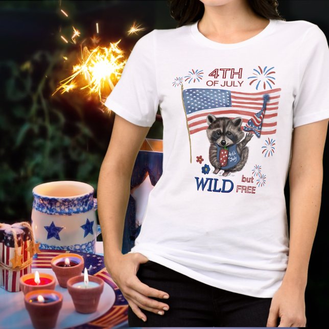 T-shirt En Tri-matière T-shirt 4 juillet fille Raccoon sauvage (Wild Raccoon Girl 4th of July T-Shirt Tri-Blend Shirt)
