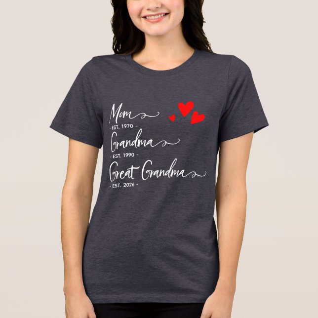 T-shirt En Tri-matière Trendy Custom Year Mom Grandma Great GrandmT-Shirt (Recto)