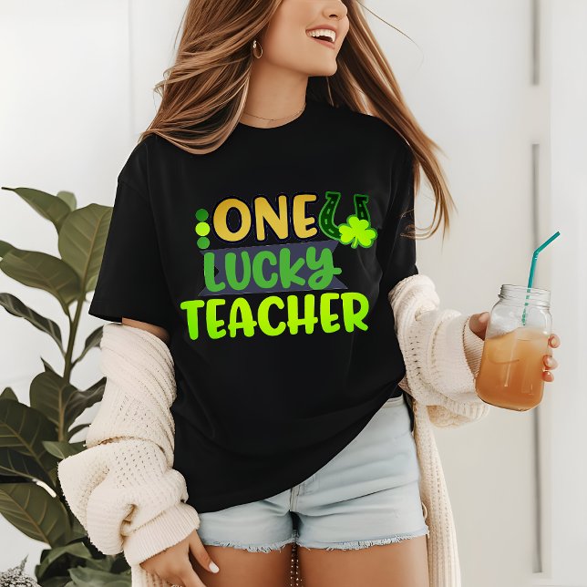 T-shirt En Tri-matière Un enseignant chanceux | Saint Patrick's Day (Créateur téléchargé)