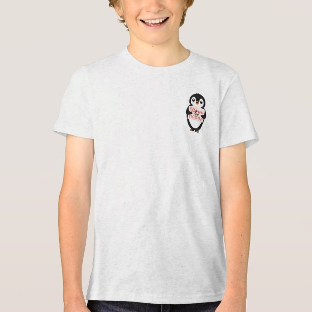 T-shirt En Tri-matière Warm by nature: Adorable Penguin with Playful Text (Recto)