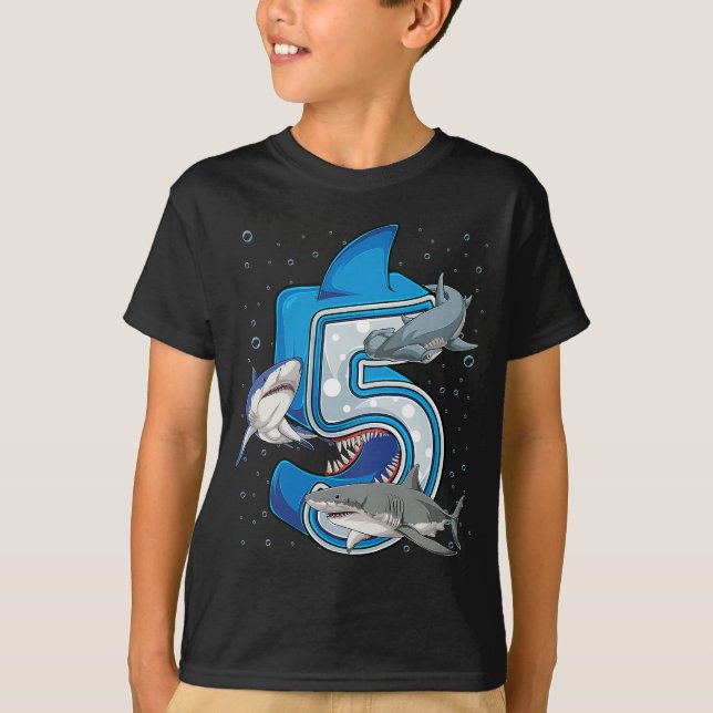 T-shirt Enfants 5e anniversaire Garçons Requin 5 ans Vieux (Devant)
