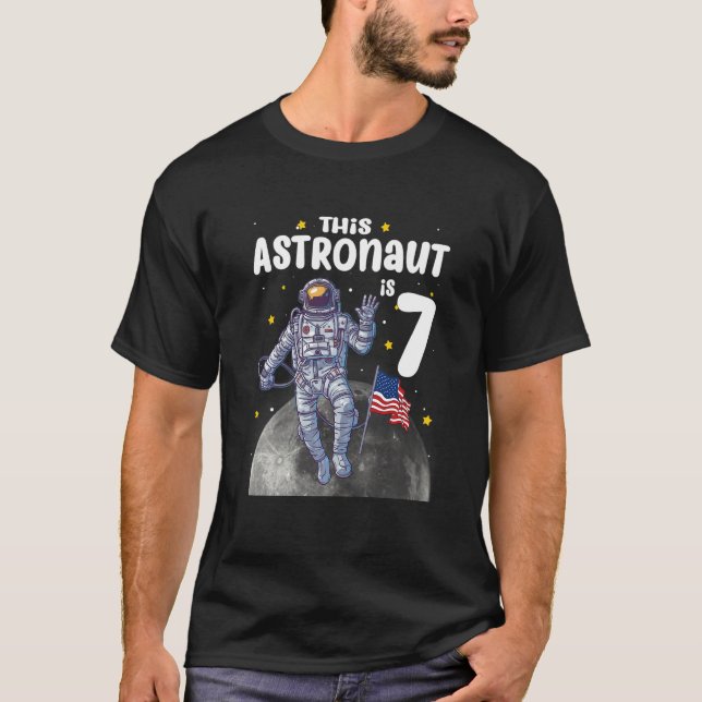 T-shirt Enfants 7 ans Cet astronaute est 7e anniversaire O (Devant)
